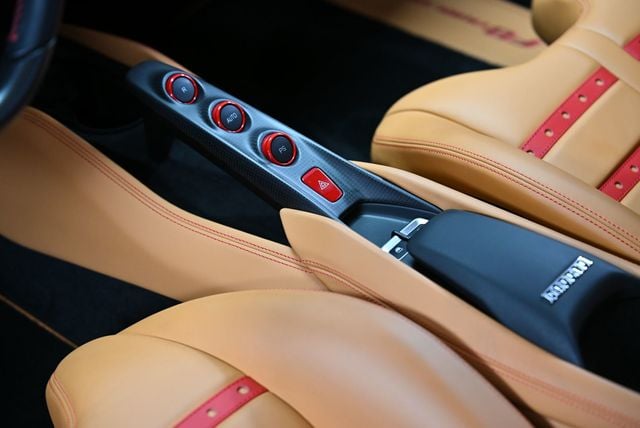 2021 Ferrari F8 Tributo Coupe - 22980110 - 36