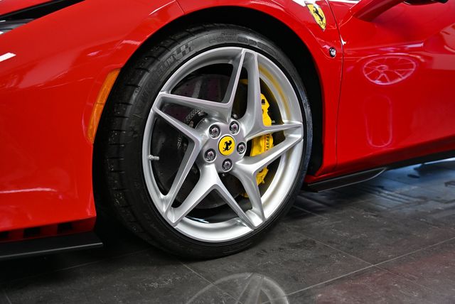 2021 Ferrari F8 Tributo Coupe - 22980110 - 6