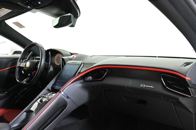 2021 Ferrari Roma Base - 22942485 - 16