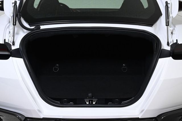 2021 Ferrari Roma Base - 22942485 - 28