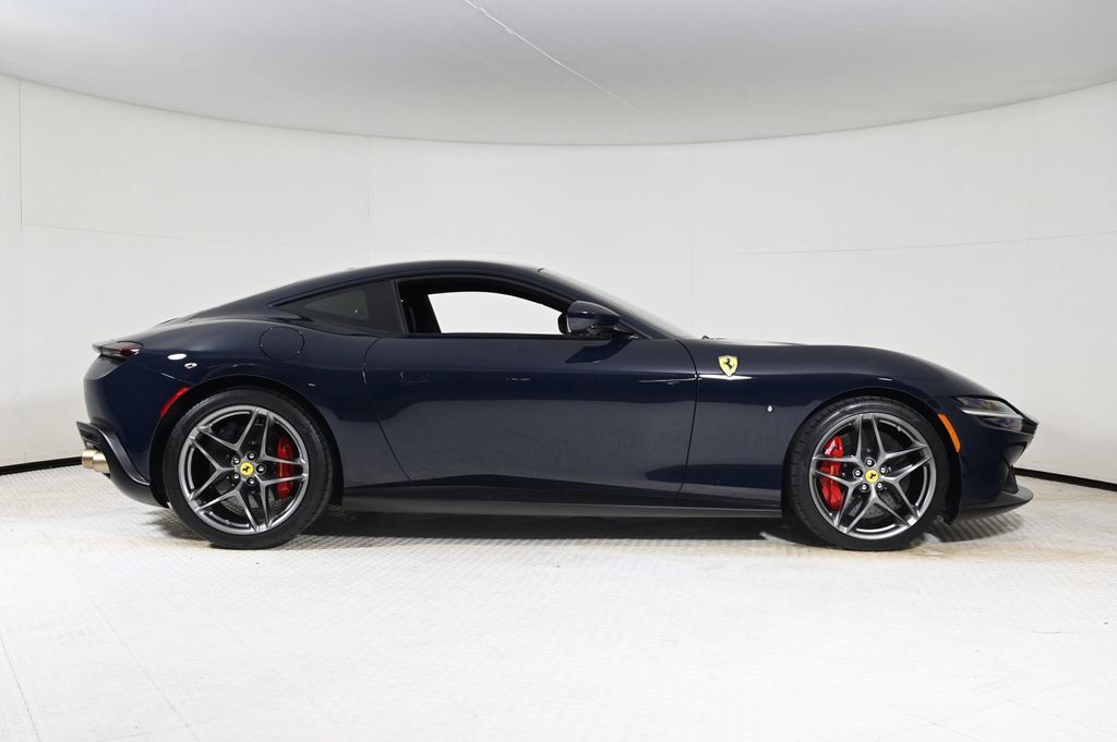 2021 Ferrari Roma Base - 22978888 - 9