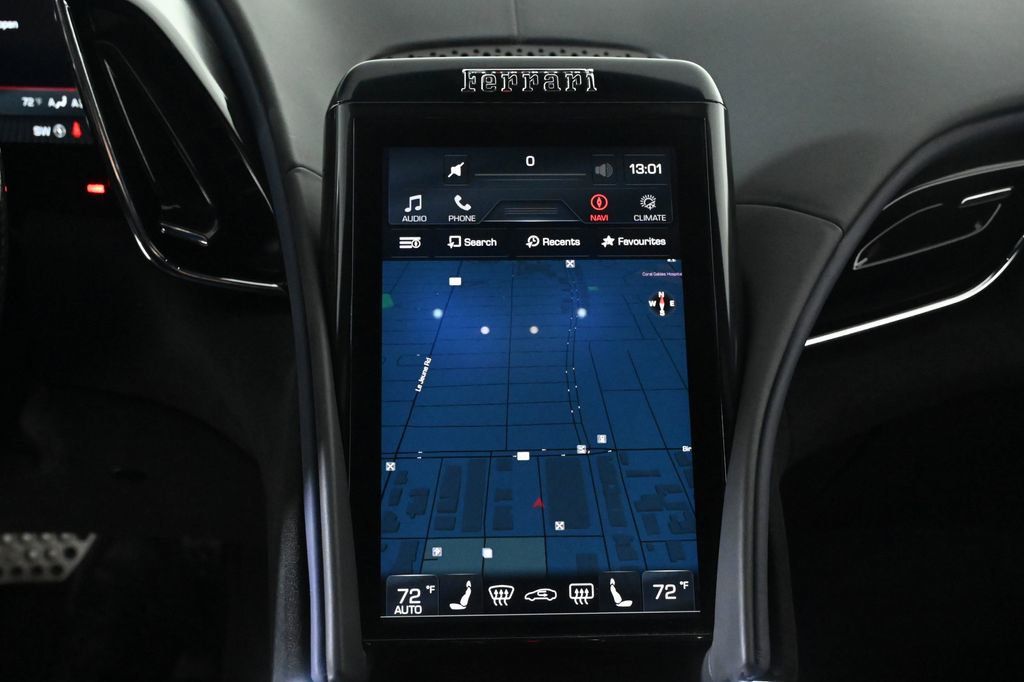 2021 Ferrari Roma Base - 22978888 - 14