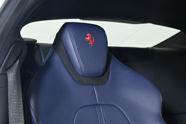 2021 Ferrari Roma Base - 22978888 - 21