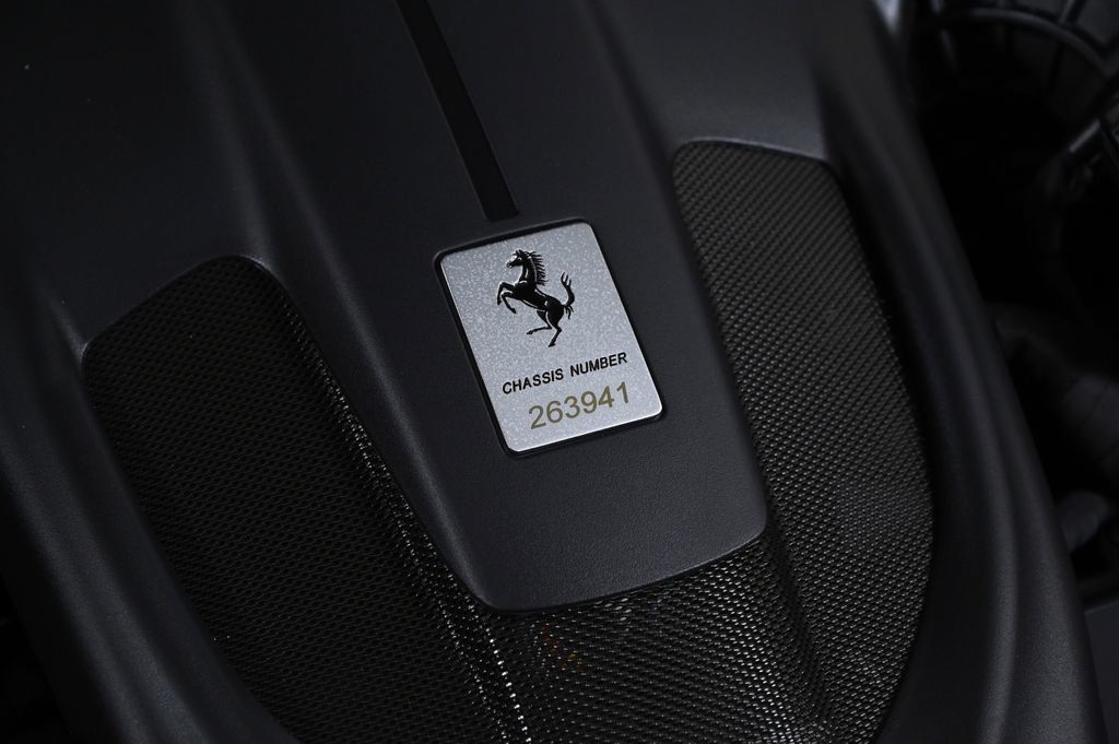 2021 Ferrari Roma Base - 22978888 - 26