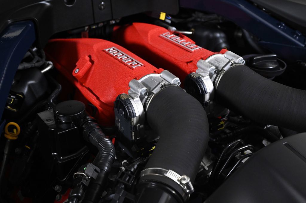 2021 Ferrari Roma Base - 22978888 - 27