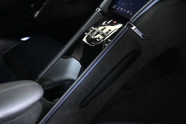 2021 Ferrari Roma Base - 22978888 - 32