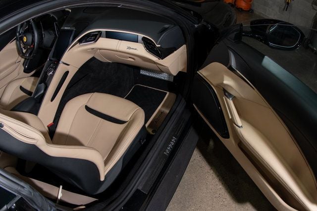 2021 Ferrari Roma Coupe - 22987723 - 23