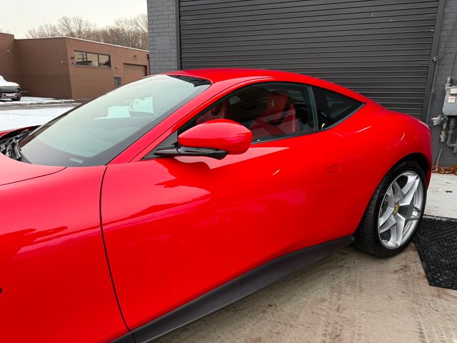 2021 Ferrari Roma Coupe - 22936157 - 9
