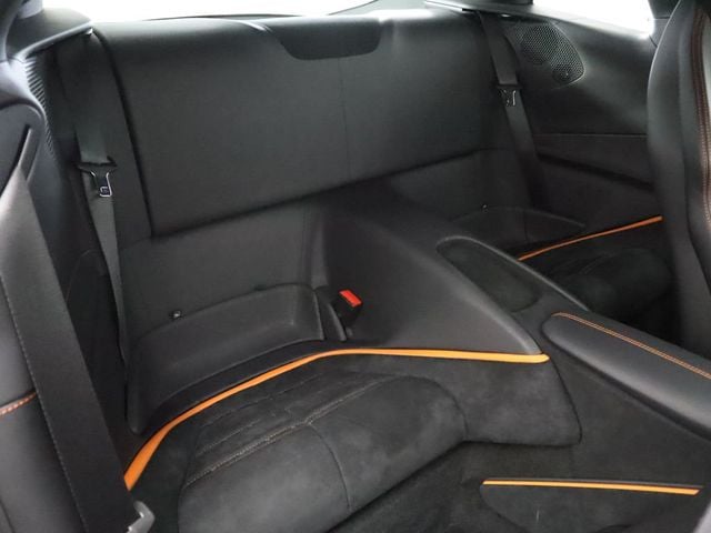 2021 Ferrari Roma Coupe - 22981330 - 23