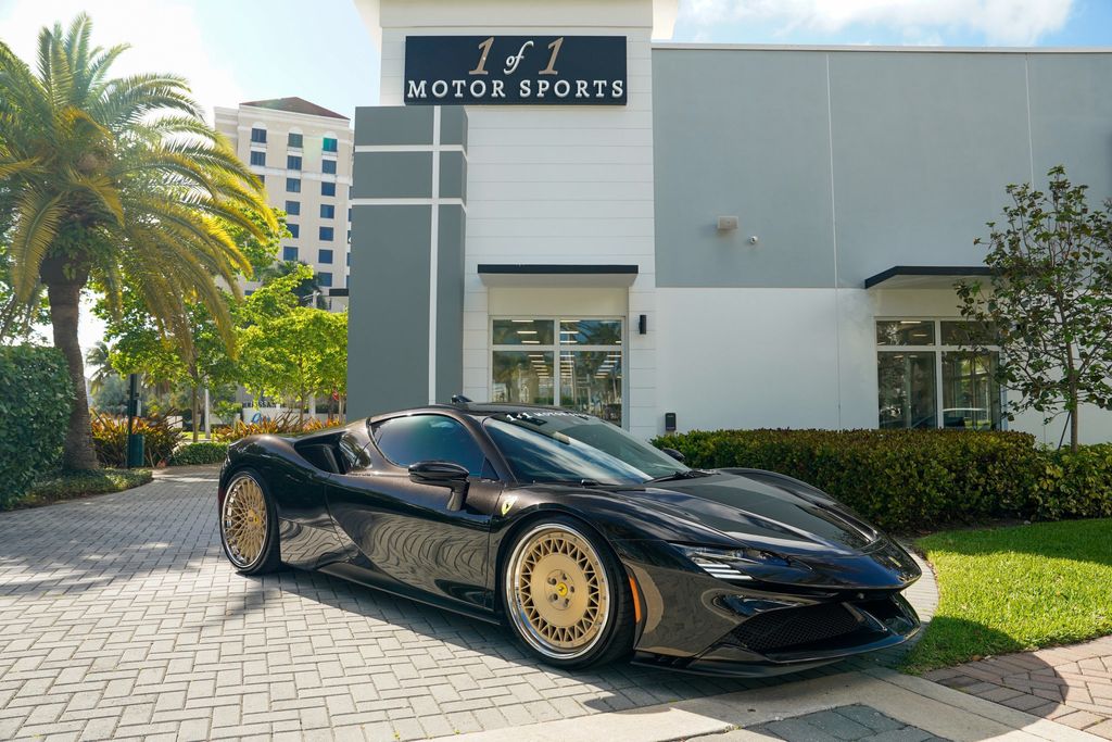 2021 Ferrari SF90 Stradale Coupe - 22998025 - 0