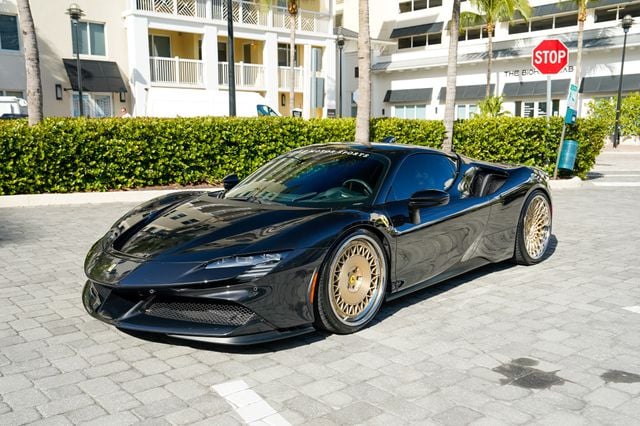 2021 Ferrari SF90 Stradale Coupe - 22998025 - 1