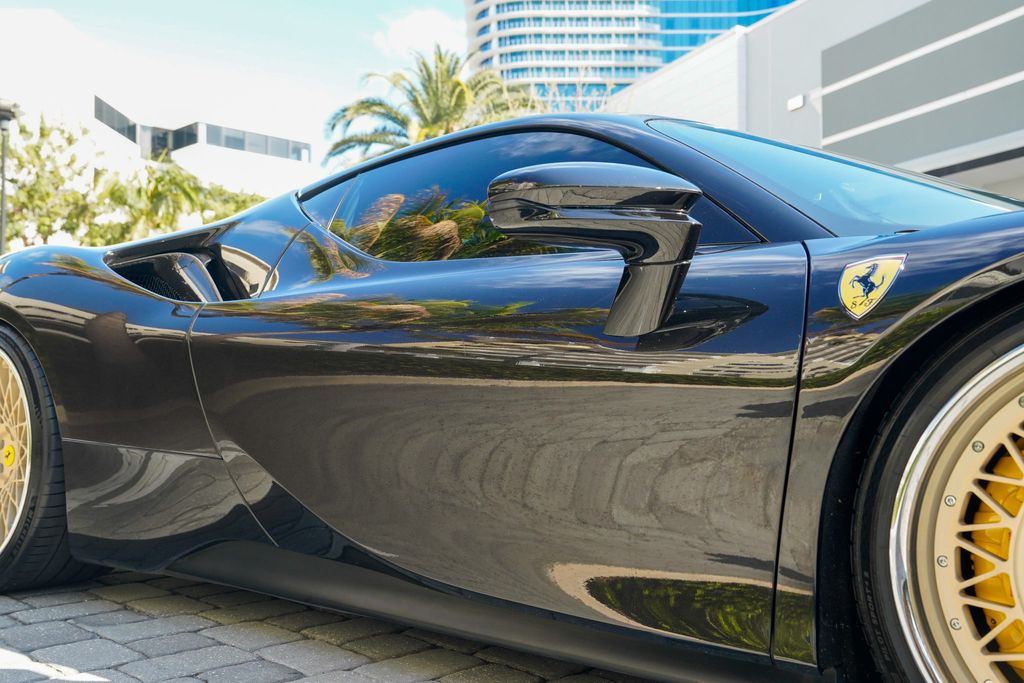 2021 Ferrari SF90 Stradale Coupe - 22998025 - 36