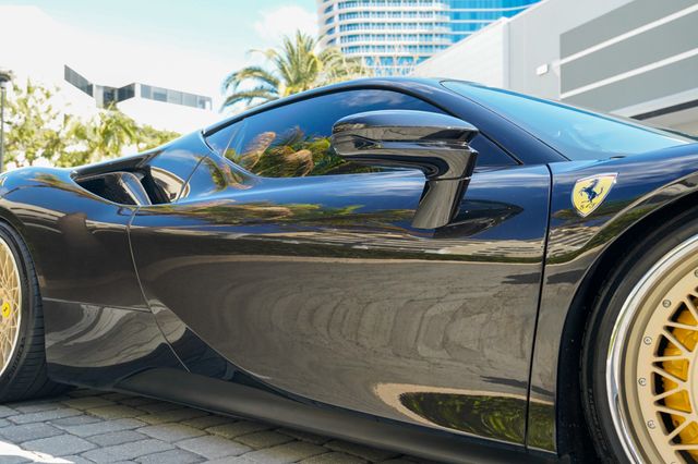 2021 Ferrari SF90 Stradale Coupe - 22998025 - 36