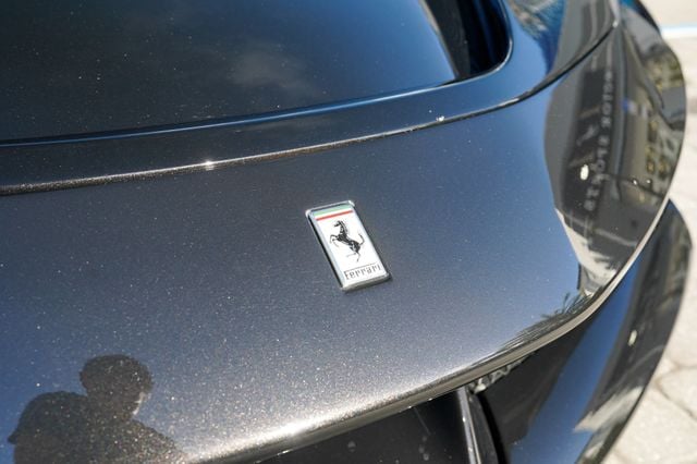 2021 Ferrari SF90 Stradale Coupe - 22998025 - 40