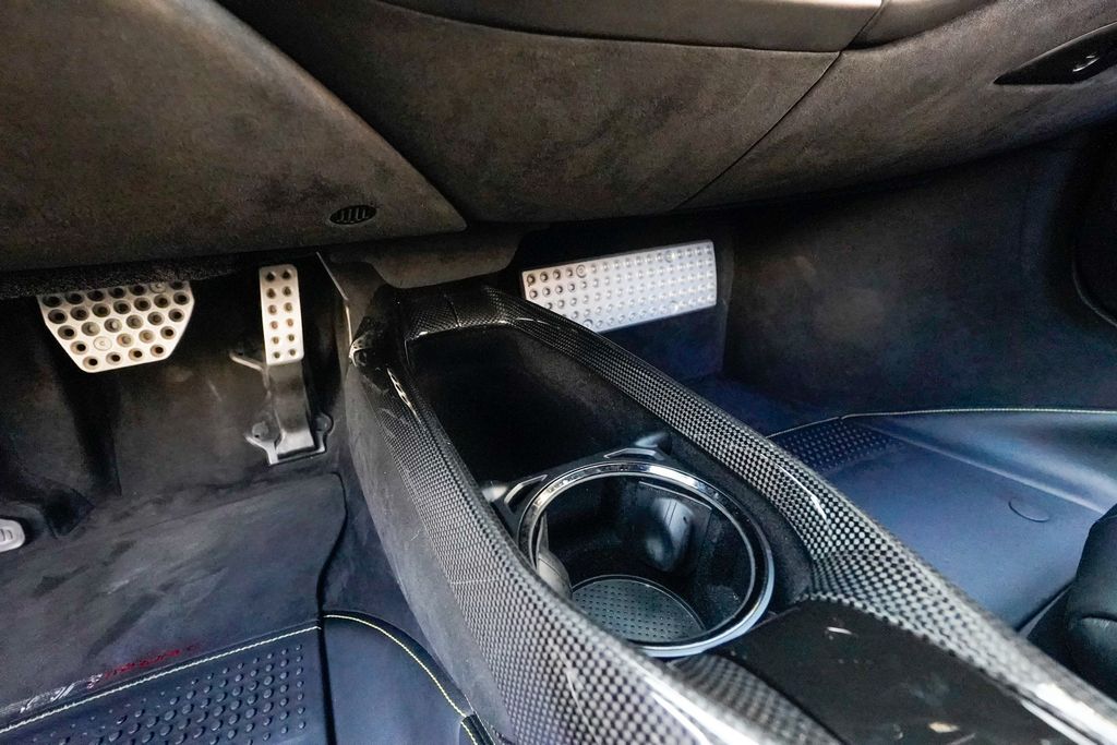 2021 Ferrari SF90 Stradale Coupe - 22998025 - 67