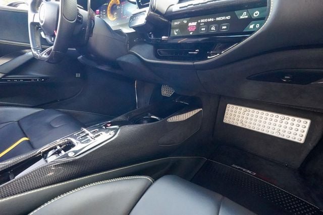 2021 Ferrari SF90 Stradale Coupe - 22998025 - 79