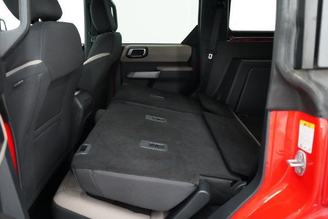 2021 Ford Bronco  - 23081349 - 30