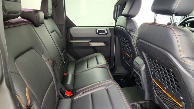 2021 Ford Bronco Badlands 4 Door Advanced 4x4 w/ Sasquatch Pkg & High Pkg - 23040982 - 21