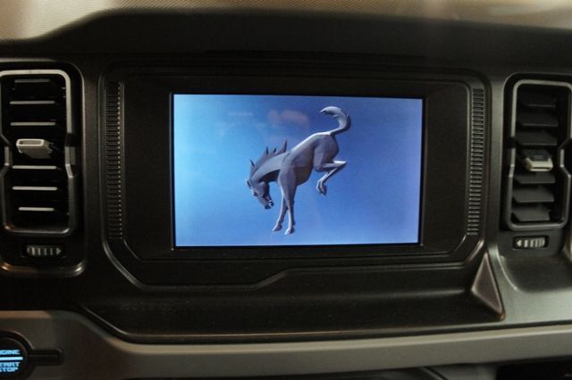 2021 Ford Bronco Big Bend 4x4! 1-Owner! Custom Wrap, Manual 7 spd, Only 3k miles - 22936221 - 30