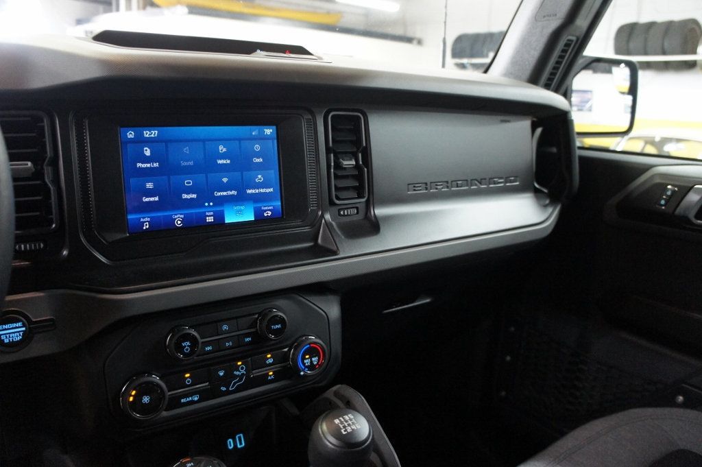 2021 Ford Bronco Big Bend 4x4! 1-Owner! Custom Wrap, Manual 7 spd, Only 3k miles - 22936221 - 37