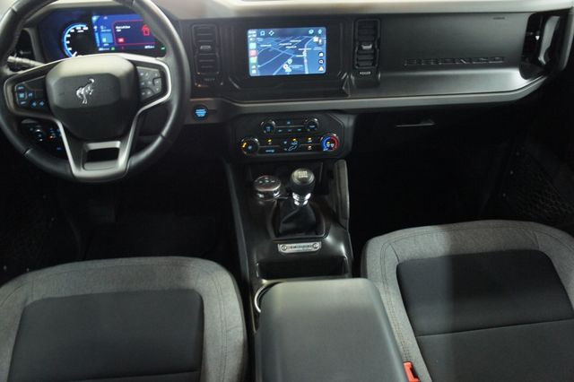 2021 Ford Bronco Big Bend 4x4! 1-Owner! Custom Wrap, Manual 7 spd, Only 3k miles - 22936221 - 40