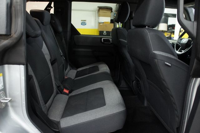 2021 Ford Bronco Big Bend 4x4! 1-Owner! Custom Wrap, Manual 7 spd, Only 3k miles - 22936221 - 45