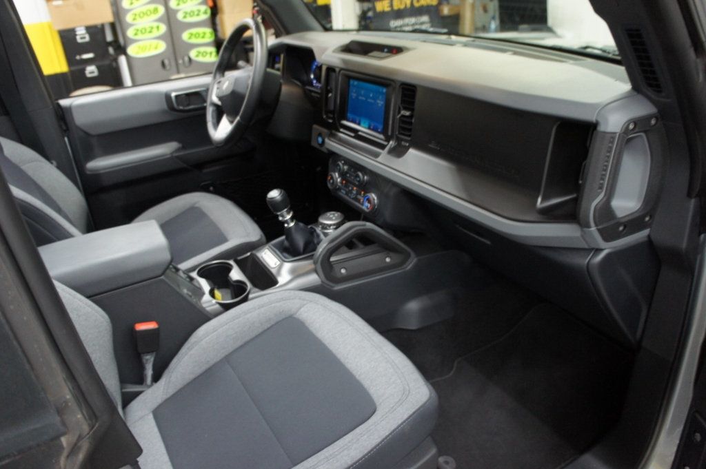 2021 Ford Bronco Big Bend 4x4! 1-Owner!  Manual 7 spd, Only 3k miles - 22936221 - 3