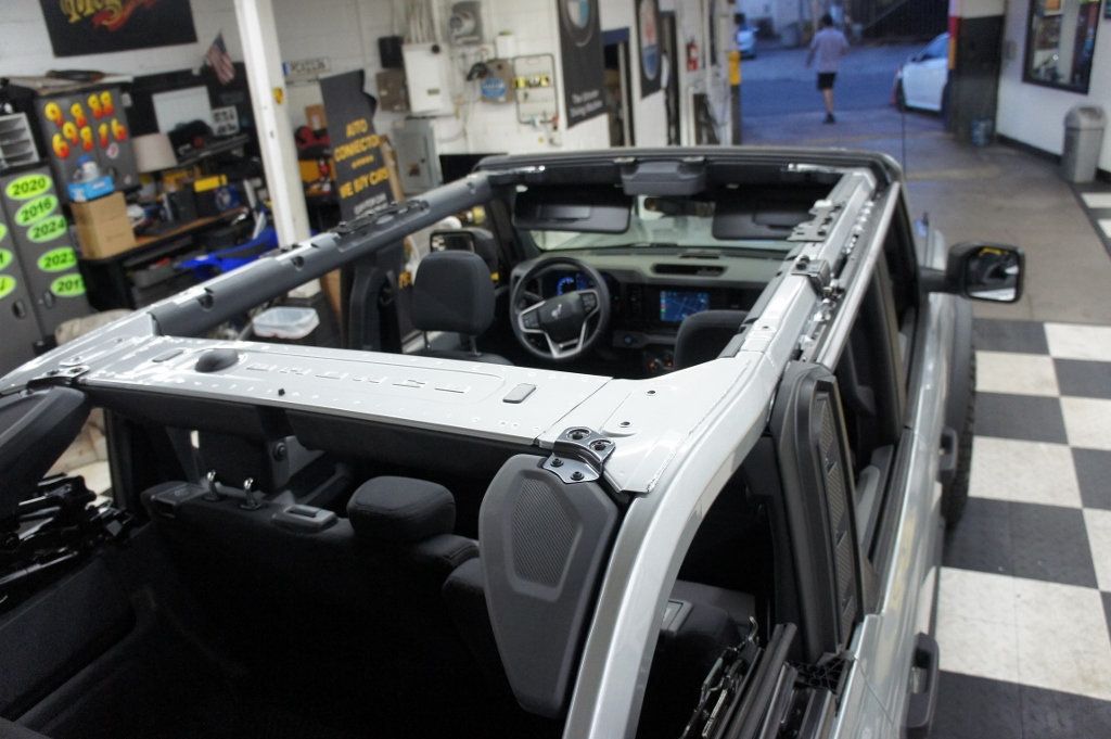 2021 Ford Bronco Big Bend 4x4! 1-Owner!  Manual 7 spd, Only 3k miles - 22936221 - 41