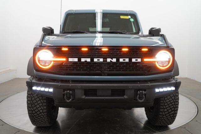2021 Ford Bronco First Edition - 23077523 - 1