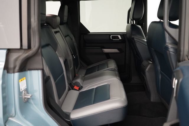2021 Ford Bronco First Edition - 23077523 - 42