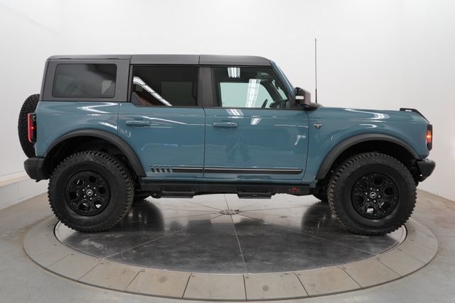2021 Ford Bronco First Edition - 23077523 - 7