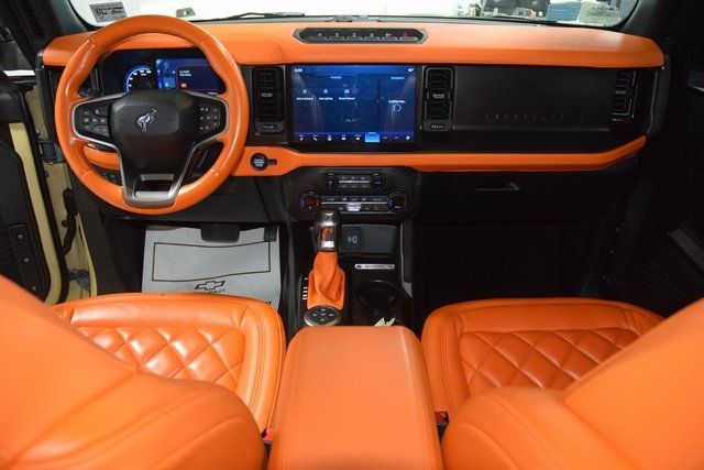 2021 Ford Bronco First Edition - 22838201 - 23