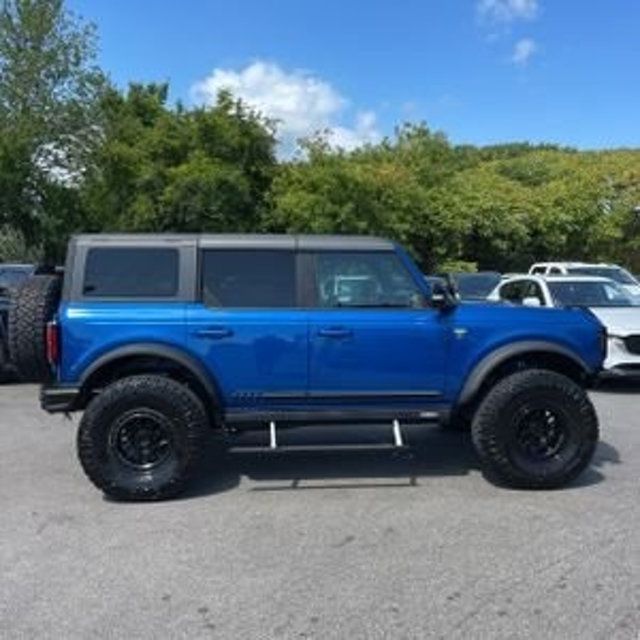 2021 Ford Bronco First Edition photo 13