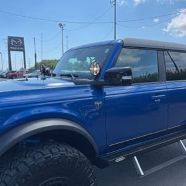 2021 Ford Bronco First Edition photo 5