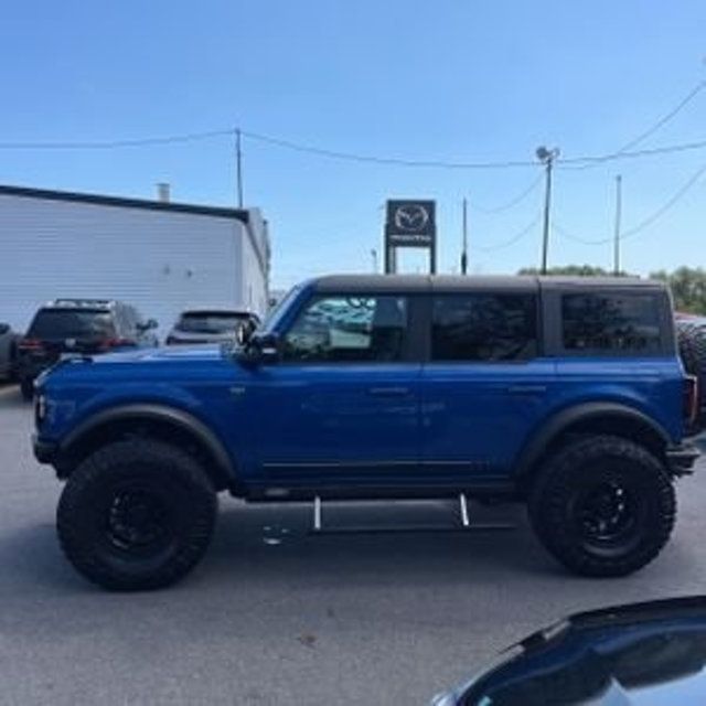 2021 Ford Bronco First Edition photo 6