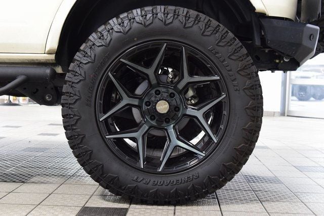2021 Ford Bronco Outer Banks photo 25