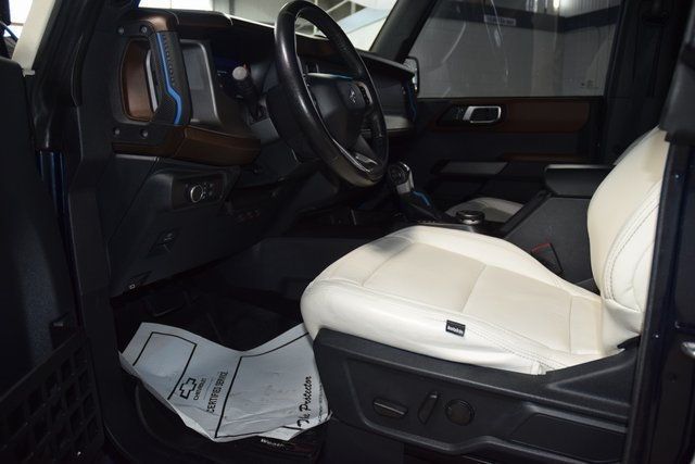 2021 Ford Bronco Outer Banks - 22887475 - 37