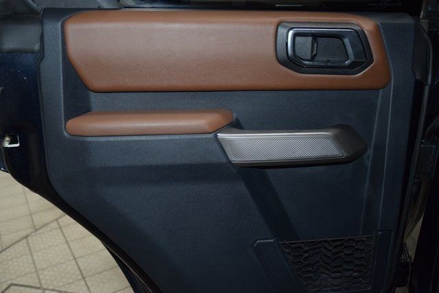 2021 Ford Bronco Outer Banks - 22933879 - 42