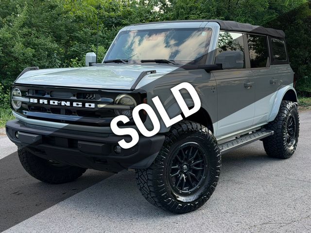 2021 Ford Bronco Outer Banks 4 Door 4x4 - 23017918 - 0