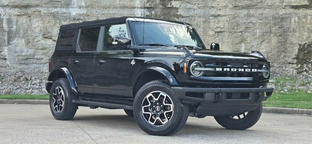 2021 Ford Bronco Outer Banks 4 Door 4x4 - 23033749 - 0