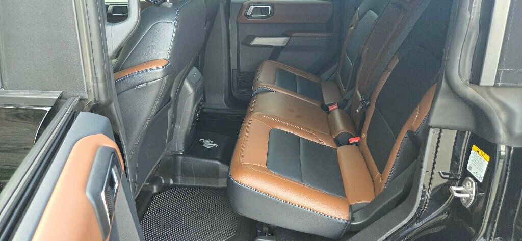 2021 Ford Bronco Outer Banks 4 Door 4x4 - 23033749 - 13