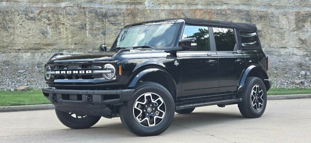 2021 Ford Bronco Outer Banks 4 Door 4x4 - 23033749 - 3