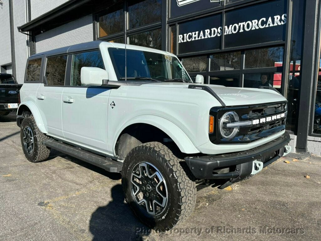 2021 Ford Bronco Outer Banks 4 Door Advanced 4x4 - 22615838 - 0