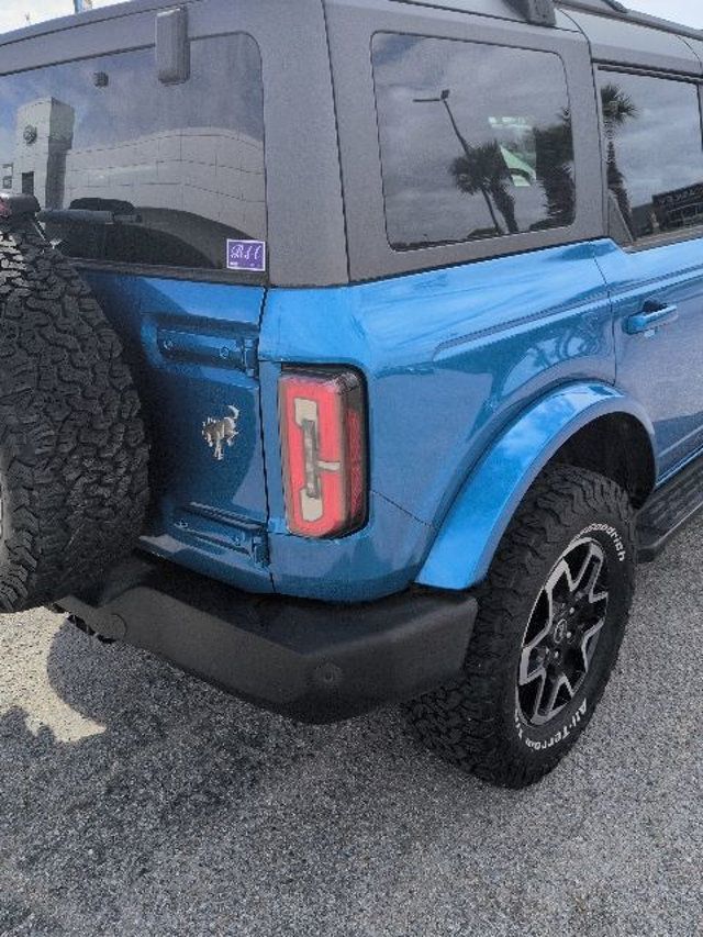 2021 Ford Bronco Outer Banks 4 Door Advanced 4x4 - 23020372 - 4