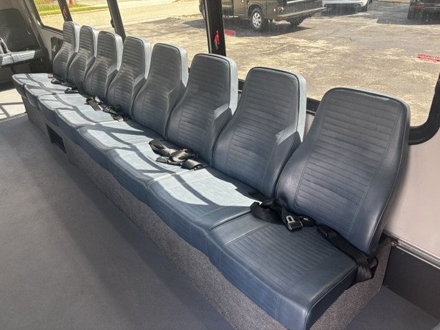 2021 Ford E450 SHUTTLE BUS E450 BUS - 23004849 - 5