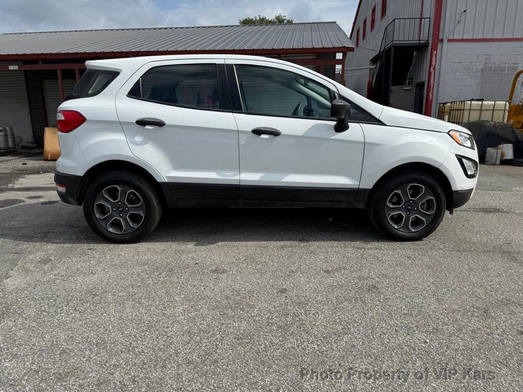 2021 Ford EcoSport S photo 11
