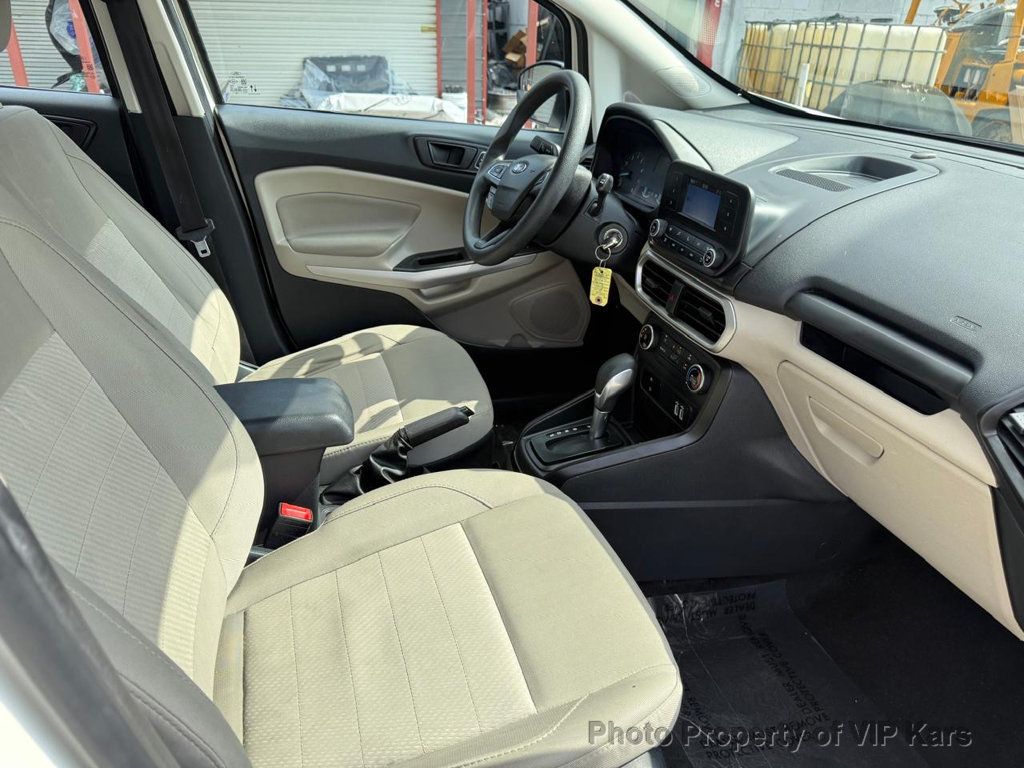 2021 Ford EcoSport S photo 12