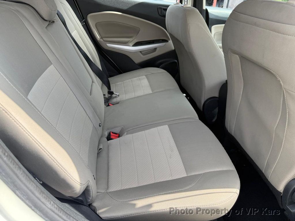 2021 Ford EcoSport S photo 13