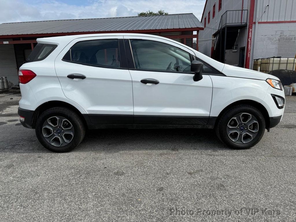2021 Ford EcoSport S photo 4