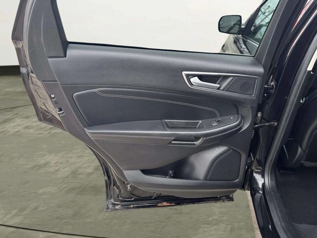 2021 Ford Edge Titanium AWD - 22981218 - 11
